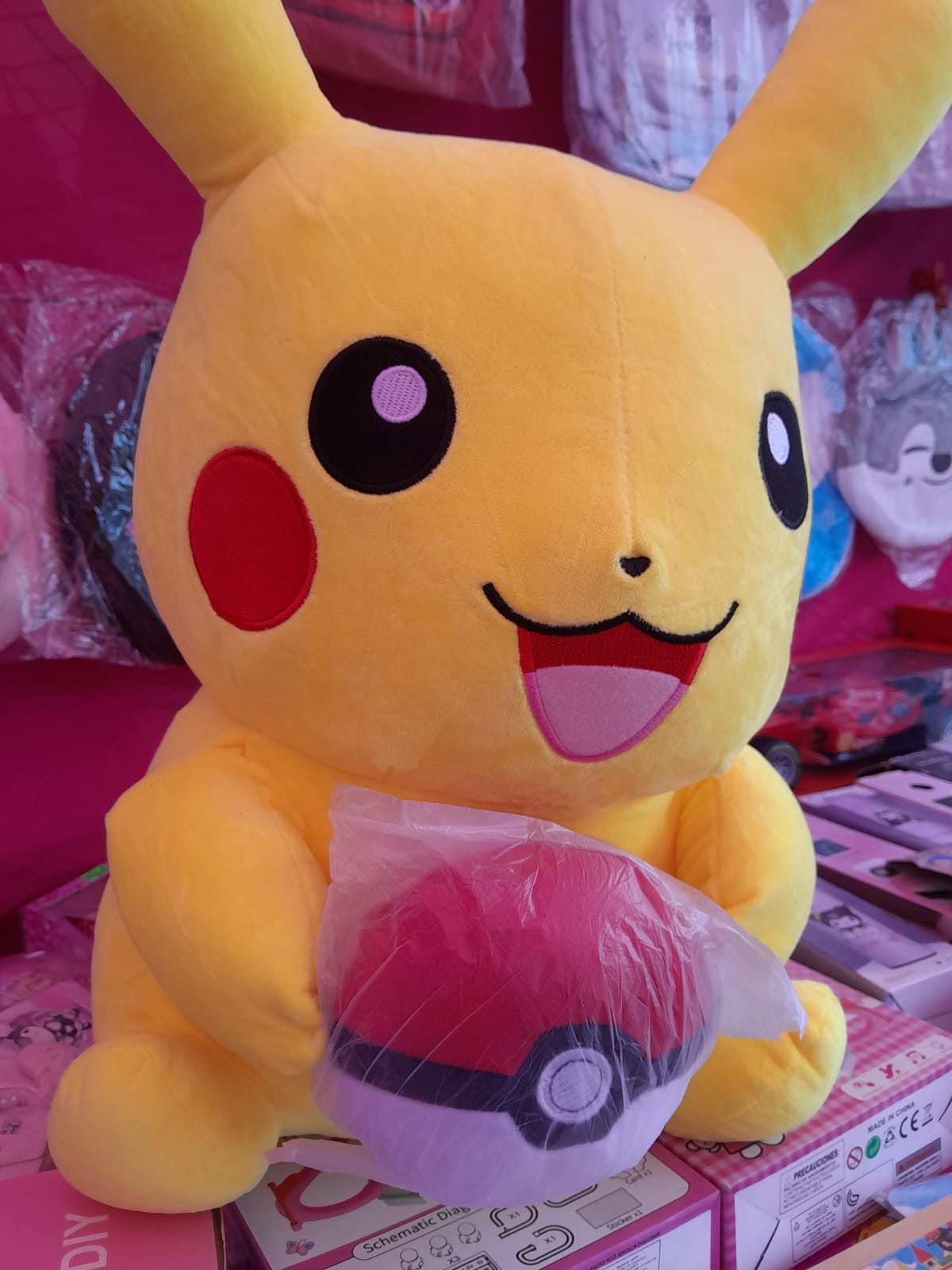 Peluche pikachu 60 cm